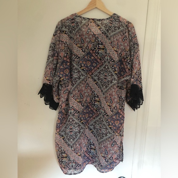 Dress and kimono set - Picture 4 of 4